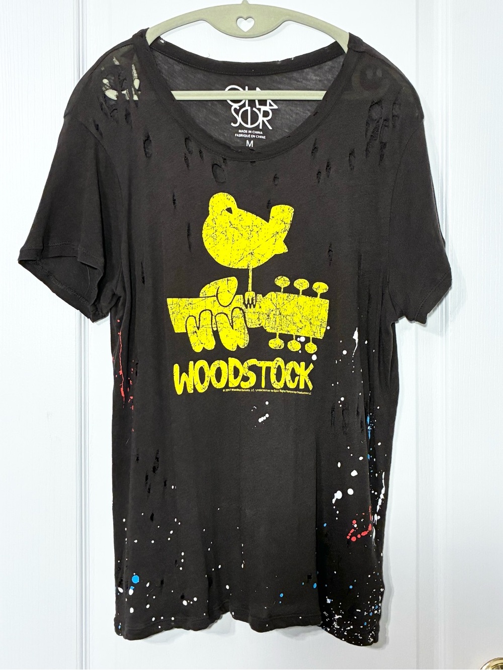 Chaser Woodstock Graphic Distressed Paint Splatter Tee Charcoal Medium